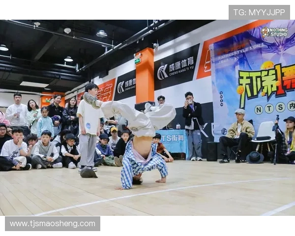 成都街舞队战术解析：如何在街舞竞技中脱颖而出